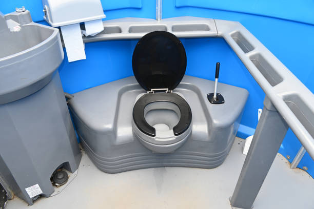 Best Luxury portable toilet rental  in Philadelphia, MS